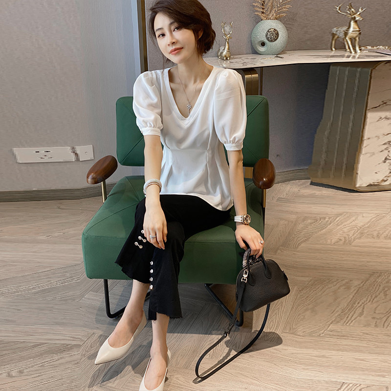 纯色v领泡泡袖雪纺小洋气收腰衬衫 秋寸衬衫