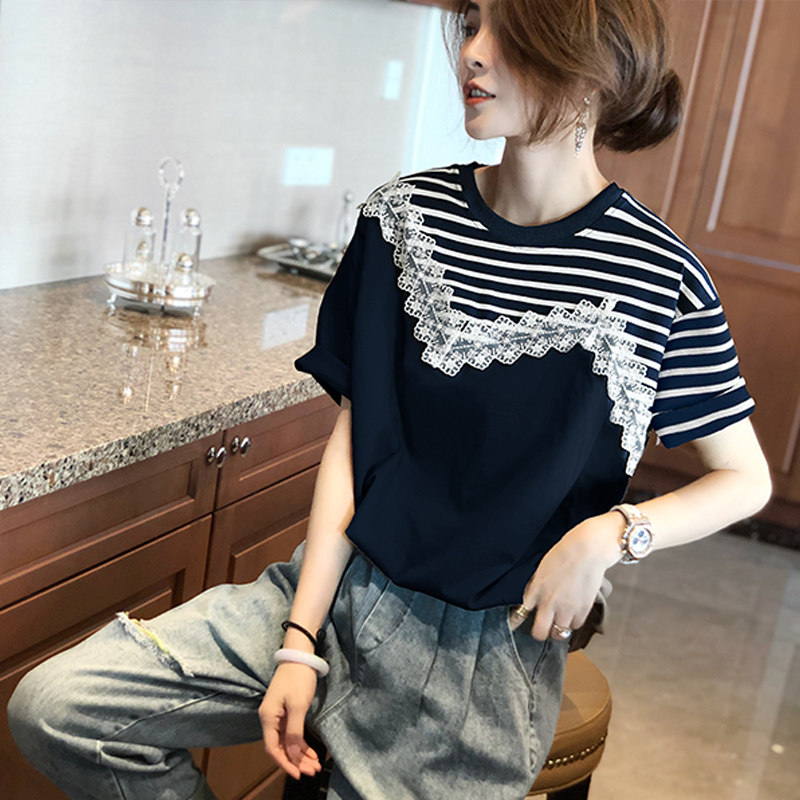 条纹短袖设计感蕾丝短款体恤衫t恤 秋寸T恤