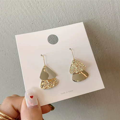 Серьги, изысканный стиль, 2021 года, простой и элегантный дизайн, европейский стиль