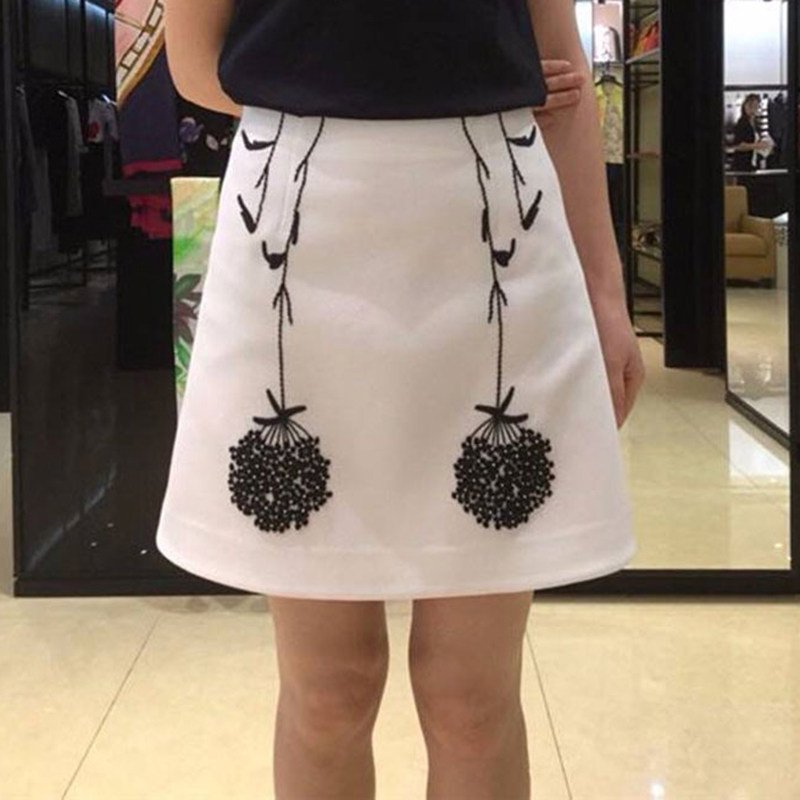  新颖阿玛施正半身裙