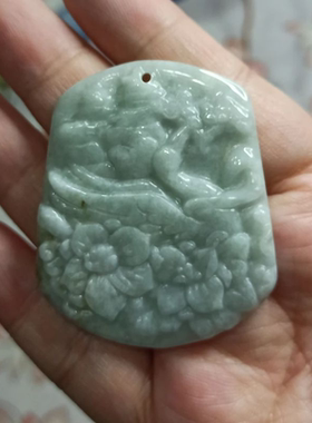 天然翡翠吊坠凤穿牡丹山水牌飘花