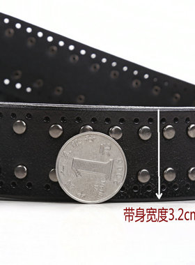 铆钉白色牛仔裤时尚风皮带