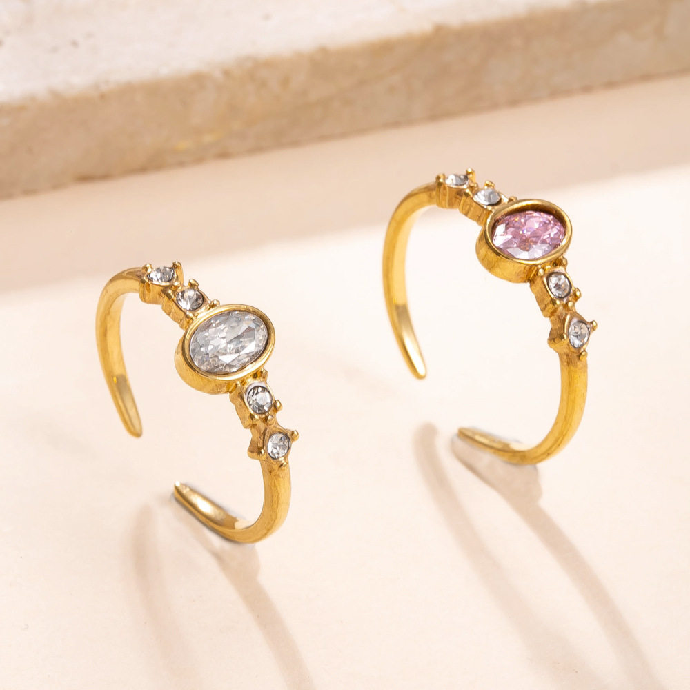 Cross-border new stainless steel jewelry, light luxury and high-end cast oval zircon ring, personalized design ring manufacturer