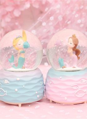 创意音乐盒飘雪带灯美人鱼姑娘水晶球摆件学生礼品工艺生日礼物