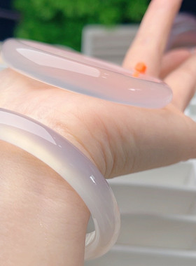 天然玉髓玛瑙手镯女款