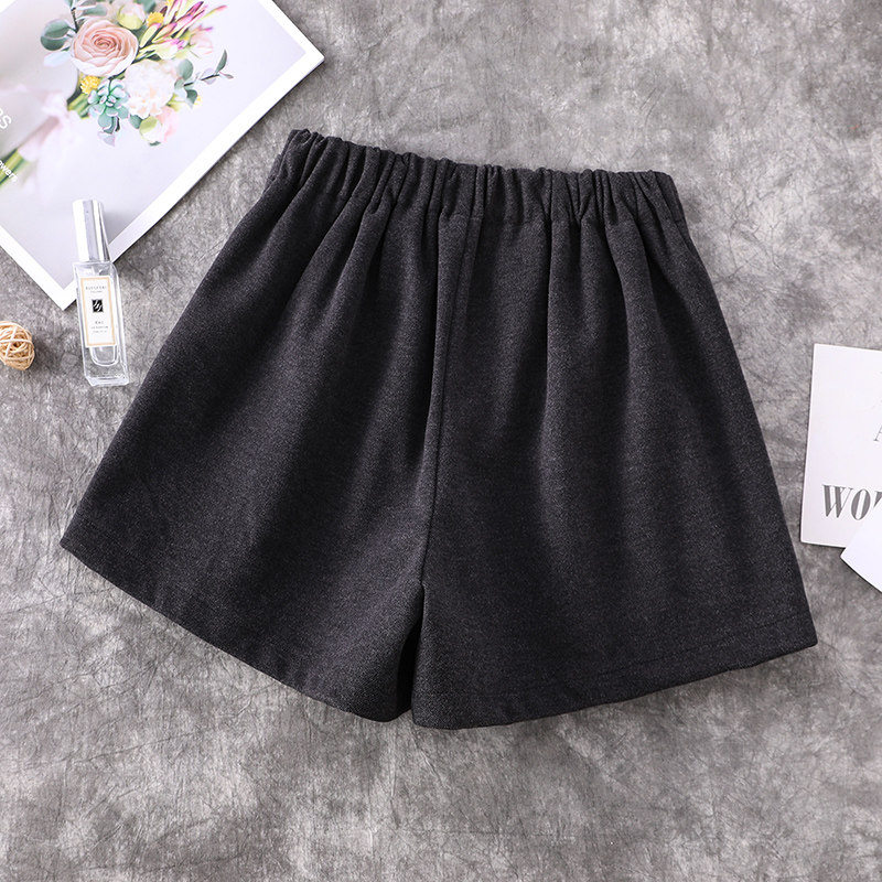 2021年秋冬新款超防走光毛呢短裙裤 秋伊梵大码女装