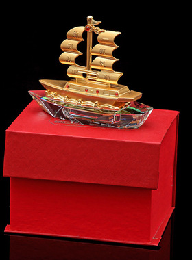 新款汽车摆件一帆风顺金属饰品车载香水座帆船内饰装饰创意品质款