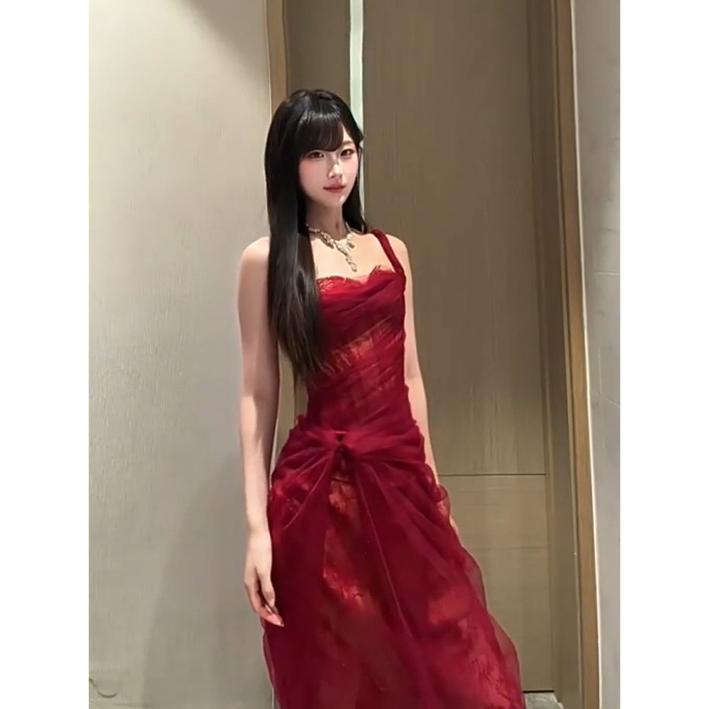 XZY 微胖法式纯欲红色网纱吊带连衣裙女25年冬季高级感宴会晚礼服,淘宝优惠券,粉丝福利购,淘宝优惠卷