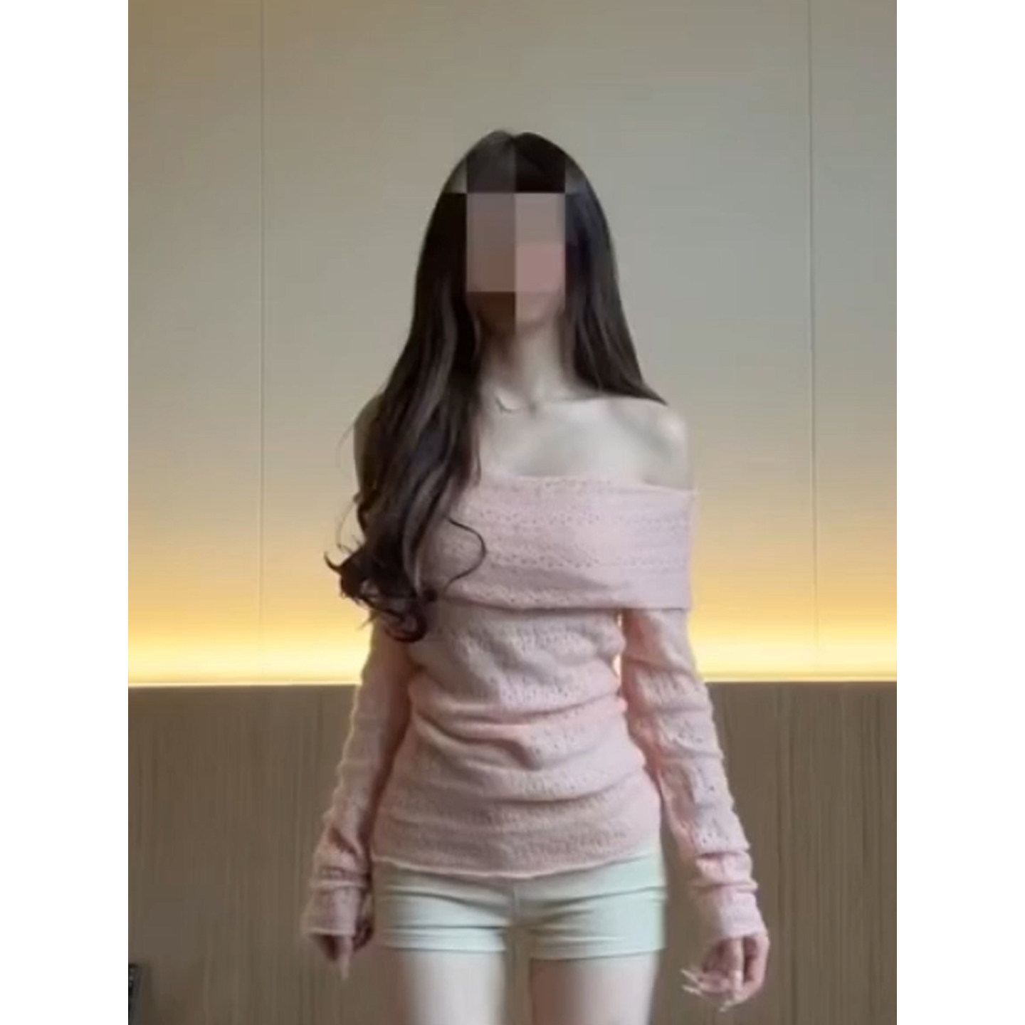 XZY 微胖纯欲温柔风一字肩粉色针织衫女25年冬季高腰短裤两件套装,淘宝优惠券,粉丝福利购,淘宝优惠卷