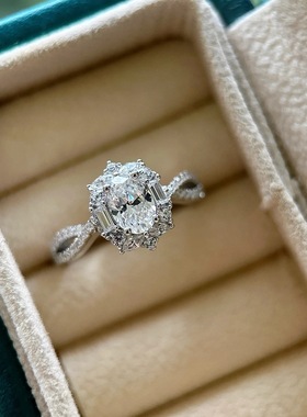 玫瑰庄园豪镶鸽子蛋戒指女款纯银镀18k白金莫桑石一克拉结婚婚戒