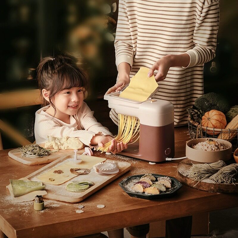  小熊厨具面条机/压面机