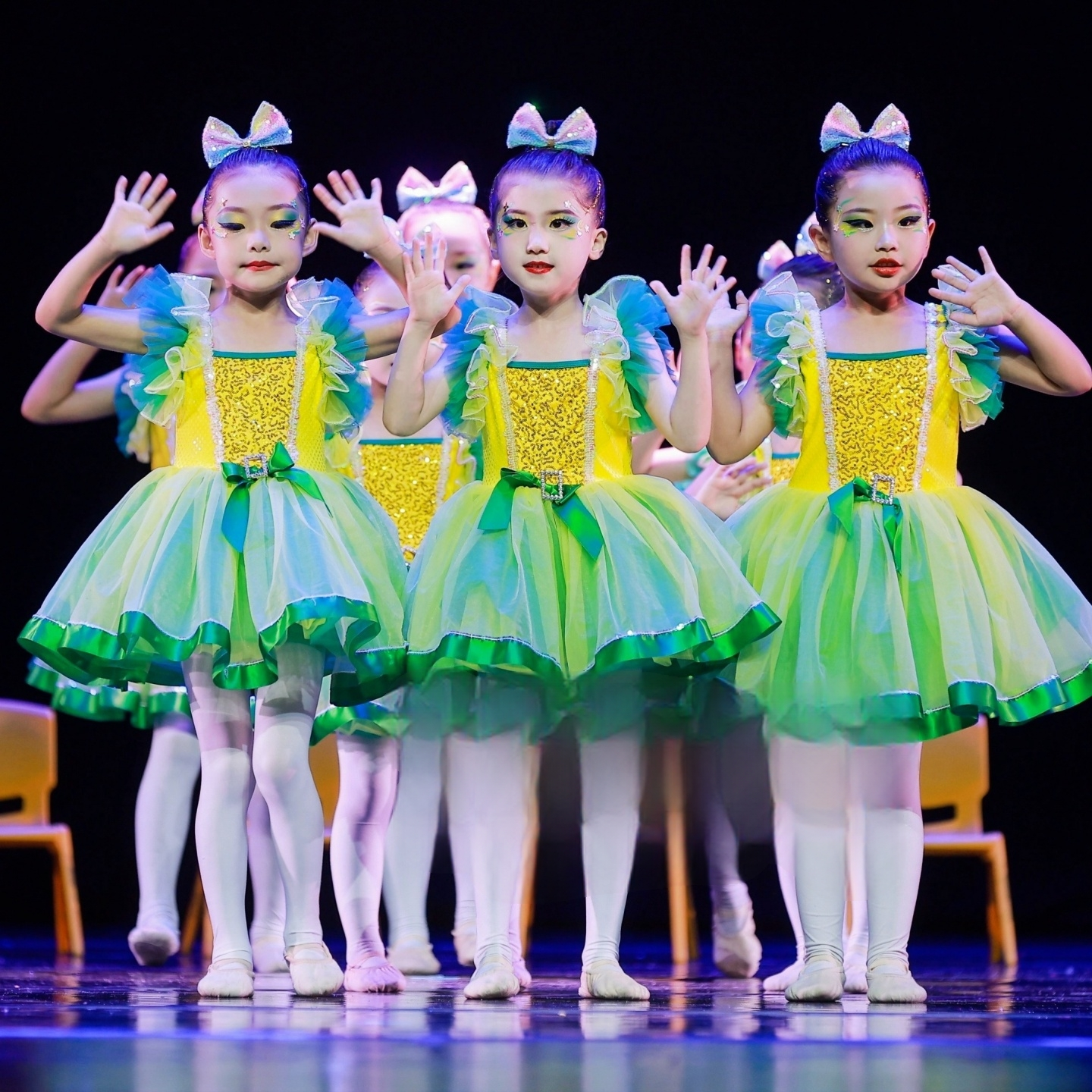 我爱吃蔬菜女童蓬蓬演出服幼儿园舞蹈表演服儿童可爱亮片公主纱裙,淘宝优惠券,粉丝福利购,淘宝优惠卷