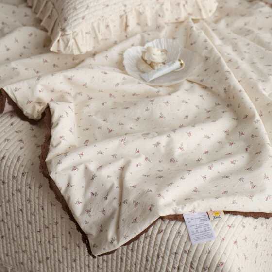 Small floral cool Tencel cotton and linen summer cool quilt bed cover set of four machine washable skin-friendly thin quilt quilted quilted sheets