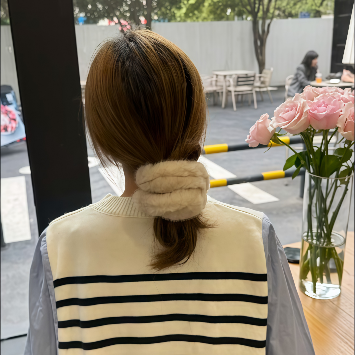 秋冬仿貂毛绒大肠发圈女2025新款扎头发皮筋毛毛丸子头头绳发饰 - 图2