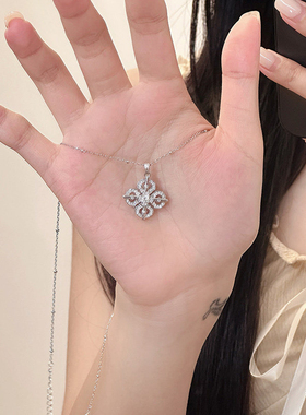 S925纯银四叶草镶钻锁骨链礼物