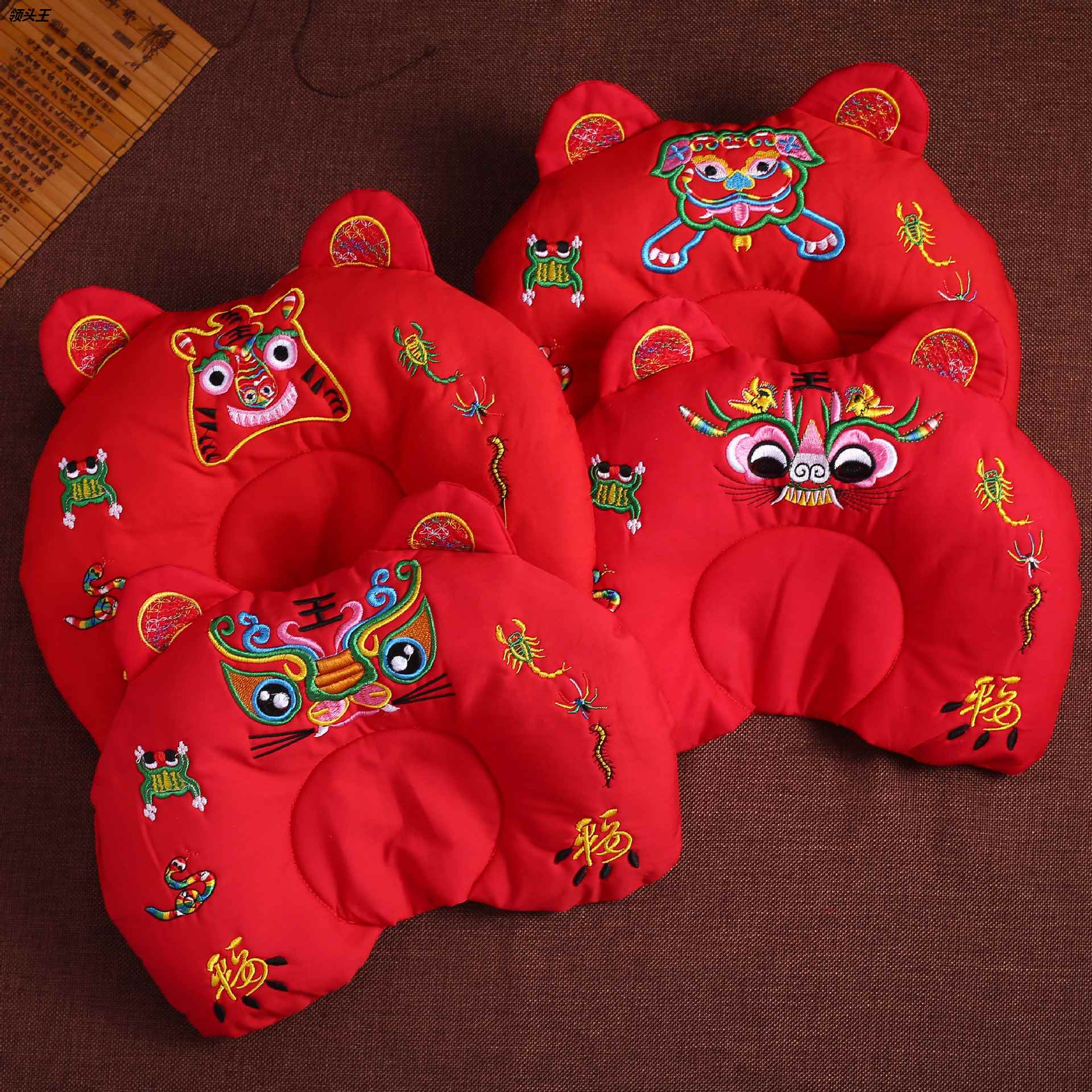 新生儿刺绣棉布U型老虎枕头荞麦壳填充 双拉链内胆调节高度婴幼儿 - 图1