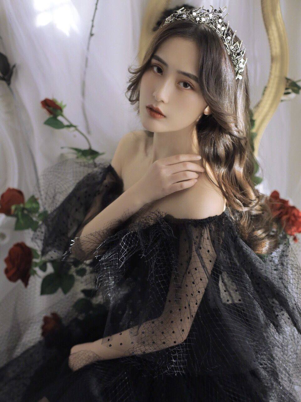 雀可爱影楼新款艺术照黑纱时尚婚纱 雀可爱婚纱