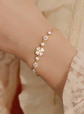 恋约花朵手链女小众设计感手饰品