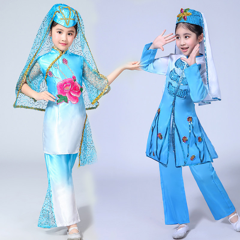  达雅芃民族服装/舞台装