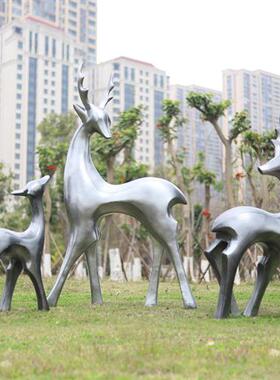 户外玻璃钢仿铜鹿摆件售楼部几何鹿雕塑园林小区景观草坪动物装饰