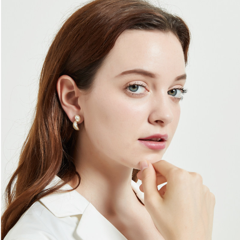 奥米迪奥异形珍珠新潮款百搭女耳钉 aomidior耳钉