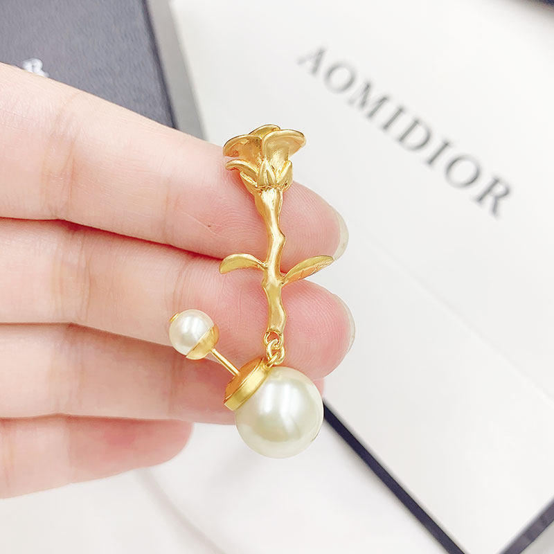 奥米迪奥玫瑰花朵前后大小珍珠耳钉 aomidior耳钉