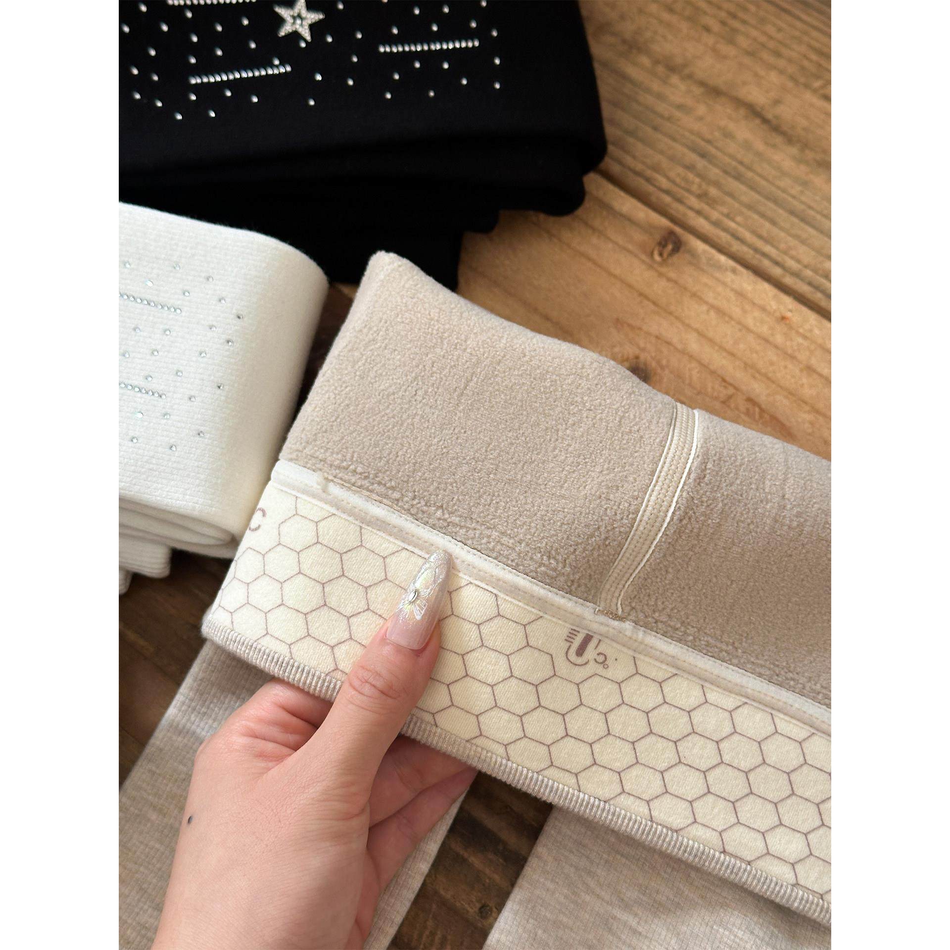 童装女童一体绒连裤袜外穿2025冬季儿童百搭加绒打底裤,淘宝优惠券,粉丝福利购,淘宝优惠卷