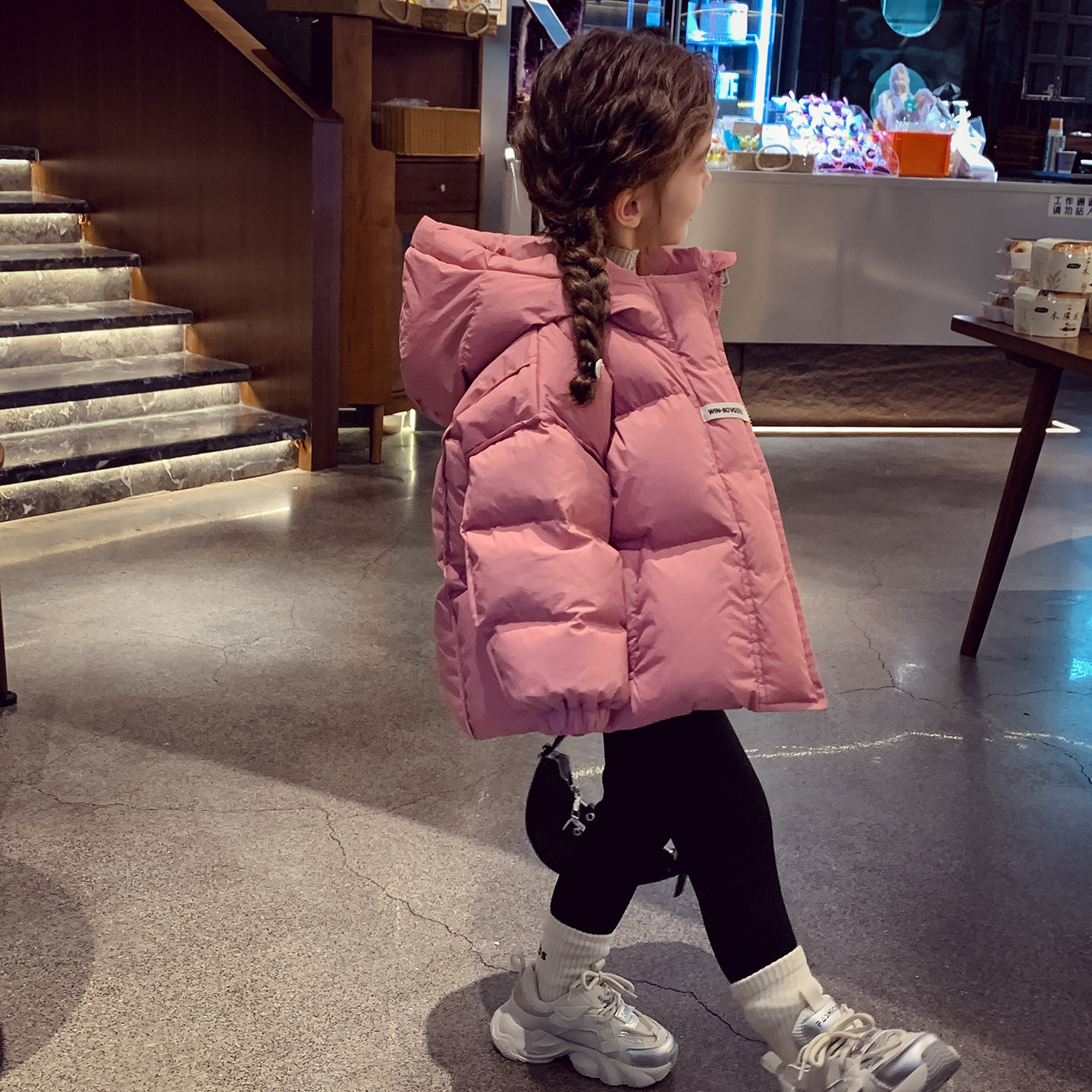 女童连帽羽绒服冬季2025新款90白鸭绒女孩外套儿童加厚保暖面包服,淘宝优惠券,粉丝福利购,淘宝优惠卷