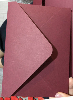 加厚红卡纸信封亚光复古红色大红中国红烫金定制信封袋红色红卡纸大红珠光纸信封加厚亚光红可定制烫金LOGO,淘宝优惠券,粉丝福利购,淘宝优惠卷