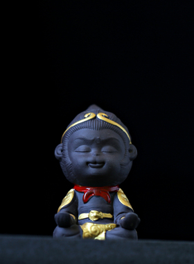 齐天大圣造景孙悟空紫砂水族摆件