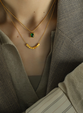 Timothee小众设计祖母绿锆石吊坠镀18K金八方来财双层锁骨链配饰