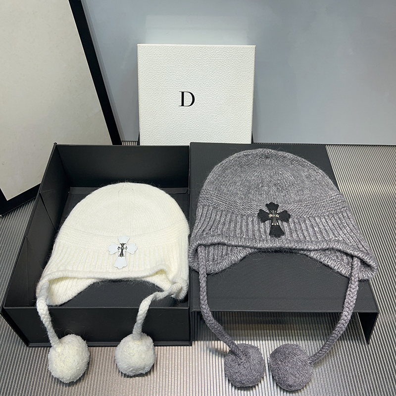 美式十字架针织包头雷锋帽女可爱毛球飞行帽防寒护耳保暖毛线帽子 - 图3