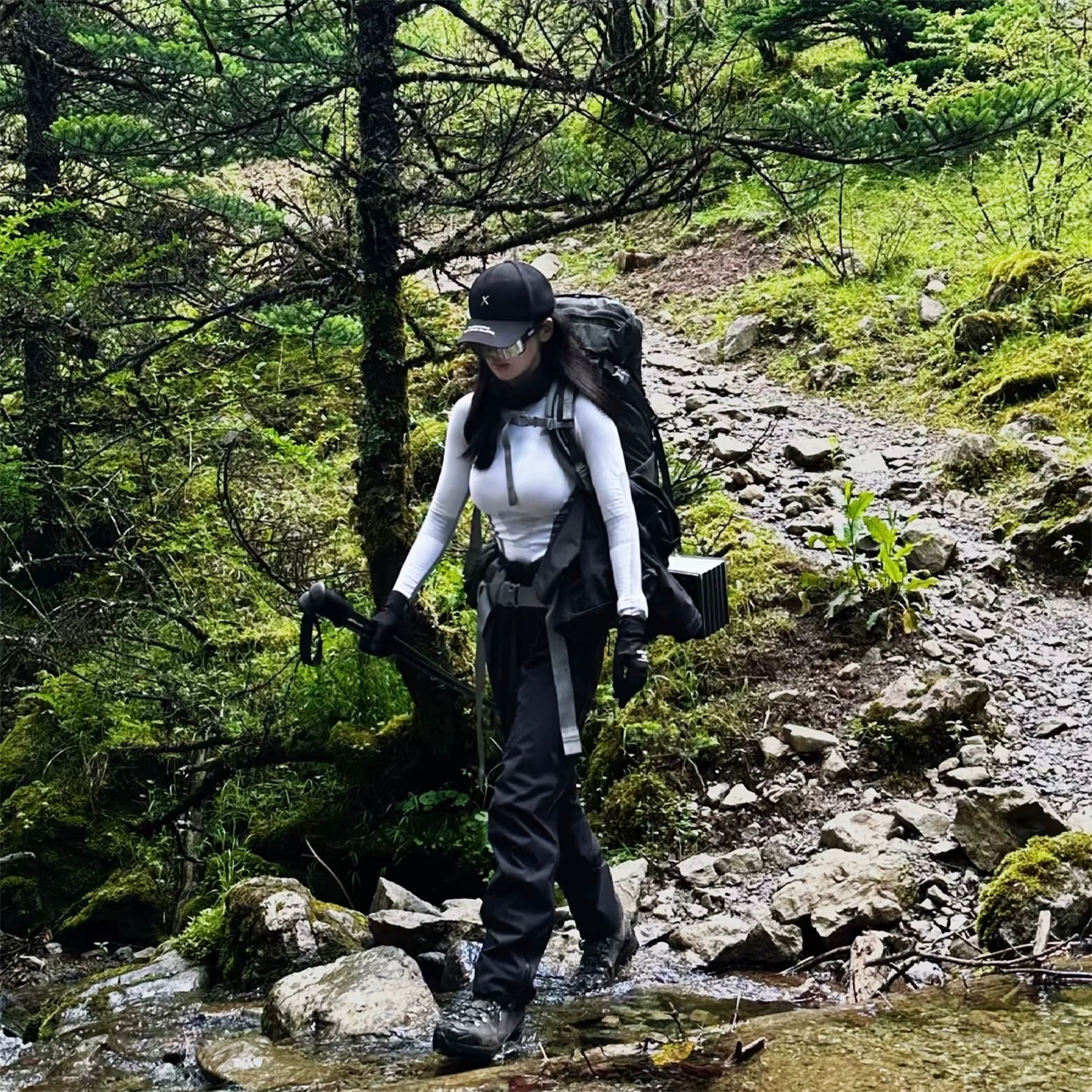 美利奴羊毛袜亲子运动袜加厚保暖中筒全毛圈户外徒步登山滑雪袜子