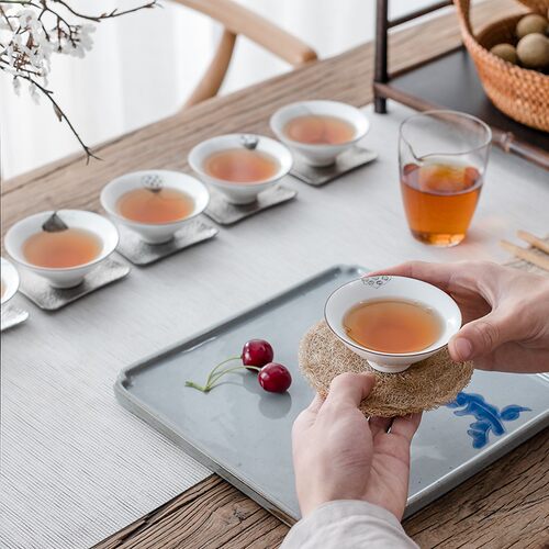 景德镇手绘品茗杯陶瓷个人单杯手绘脂白亚光白瓷主人杯功夫茶具杯 - 图3