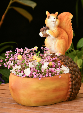 花园仿真小松鼠树上攀爬装饰摆件