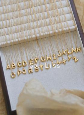 时尚简约立体英文字母项链女款高级感轻奢小众锁骨毛衣链颈链吊坠