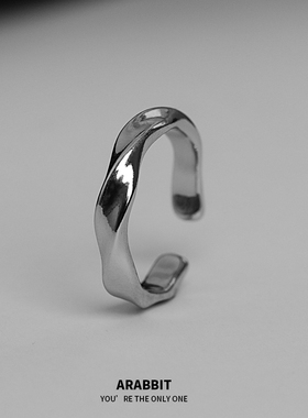 莫比乌斯环戒指冷淡风