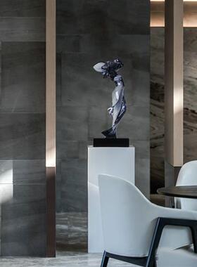 现代轻奢透明树脂雕塑客厅电视机柜两侧落地摆件楼梯间玄关装饰品