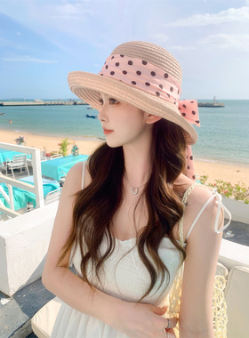卷边草帽女夏天海边出游