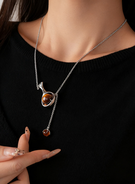 美拉德复古圆形树脂花瓶项链配饰女时尚个性毛衣链轻奢高级感项饰