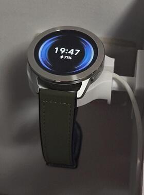 适用华为watchgt4手表支架功能壁挂式免打孔苹果APPLE小米摆件