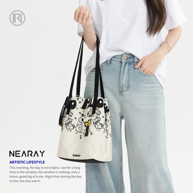 尼睿新款设计师原创手绘可爱卡通大容量托特包日常通勤帆布包包,淘宝优惠券,粉丝福利购,淘宝优惠卷