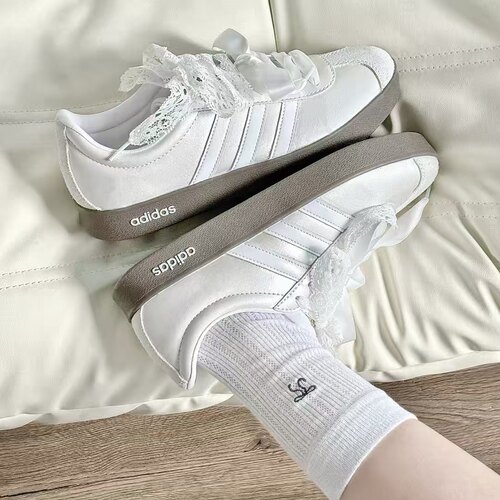 【定制球鞋】adidas neo VL Court 2.0 银白色蕾丝涂鸦百搭女板鞋 - 图3