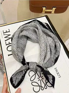 2023 female ins not silk scarf mulberry silk senior light lu