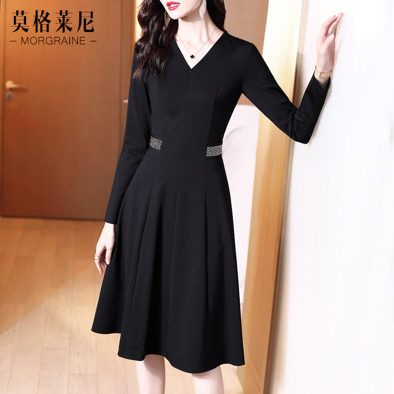 黑色长袖春秋季2020年新款小连衣裙 莫格莱尼连衣裙
