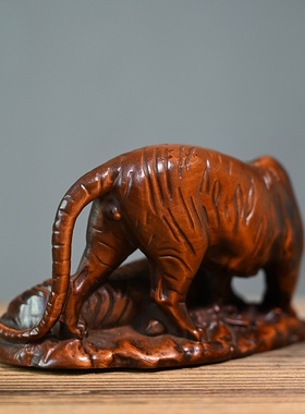 黄杨木仿古木雕虎虎生威办公室摆件家居玄关摆饰实木雕刻工艺品