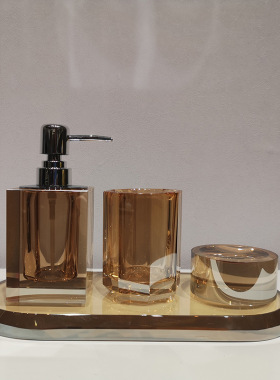 现代简约轻奢水晶卫浴四件套皂盒沐浴露洗手液分装瓶罐子装饰摆件