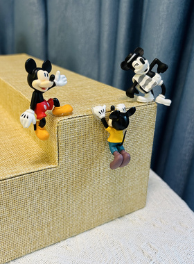 小红书同款复古小号米奇手办公仔玩具ins创意卡通摆件墙贴装饰