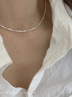 豌豆饰物纯银天然石碎银子项链