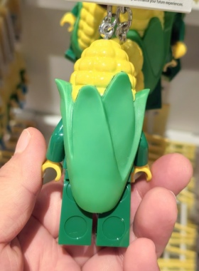 LEGO/乐高乐园同款发光钥匙扣玉米人仔积木LED灯手电筒挂件挂饰